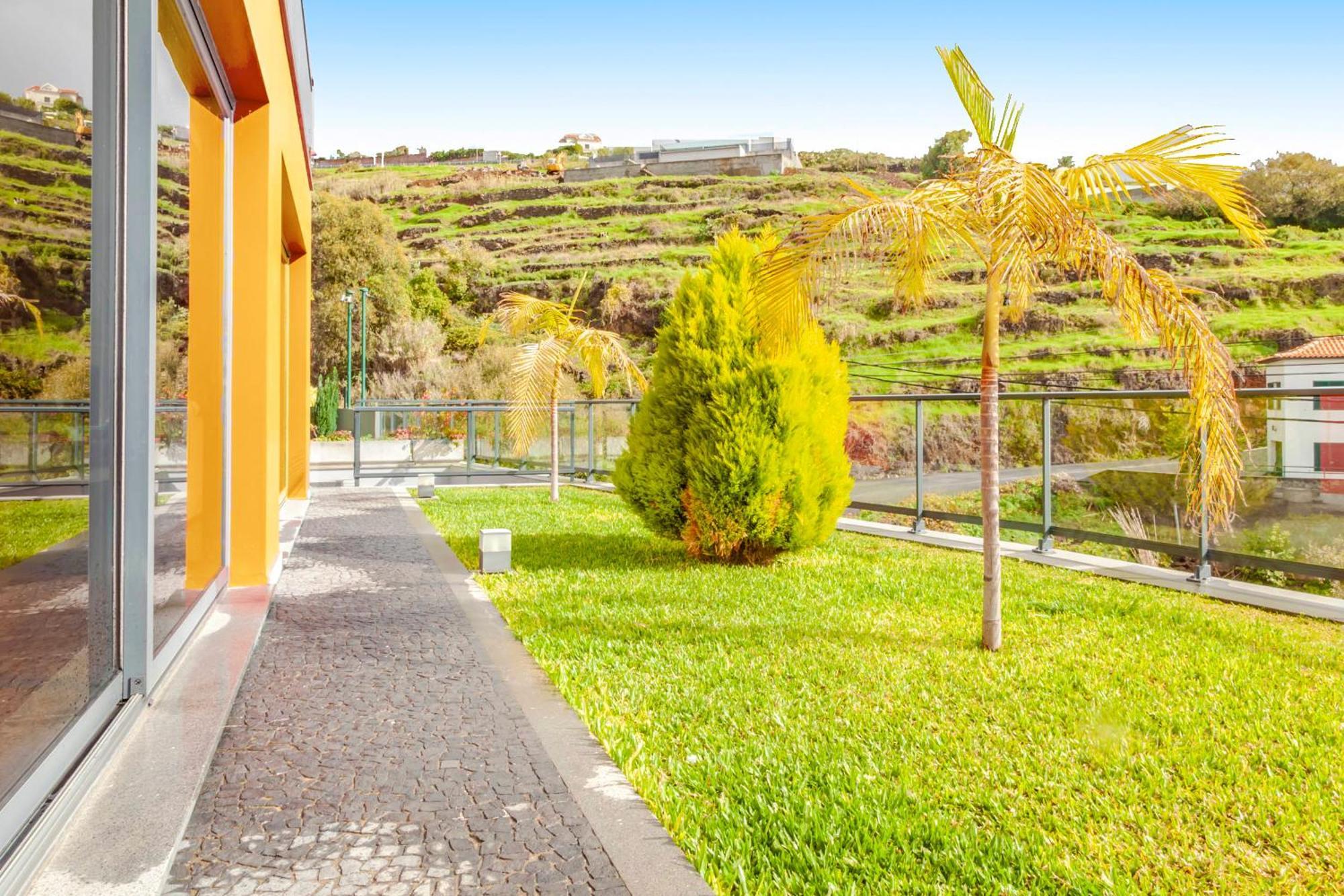 Villa Serramar Estreito Da Calheta